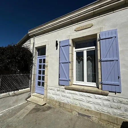 Charmante Maison Renovee Pres Du Centre - Fr-1-709-91 Vakantiehuis *