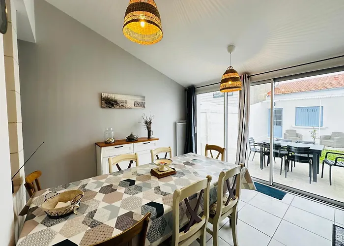 別荘 Charmante Maison Renovee Pres Du Centre - Fr-1-709-91 フラ