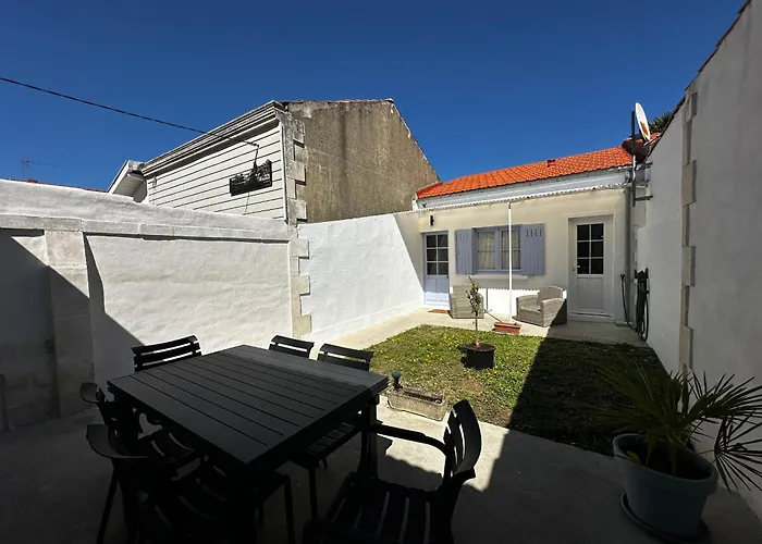 Charmante Maison Renovee Pres Du Centre - Fr-1-709-91 別荘 フラ